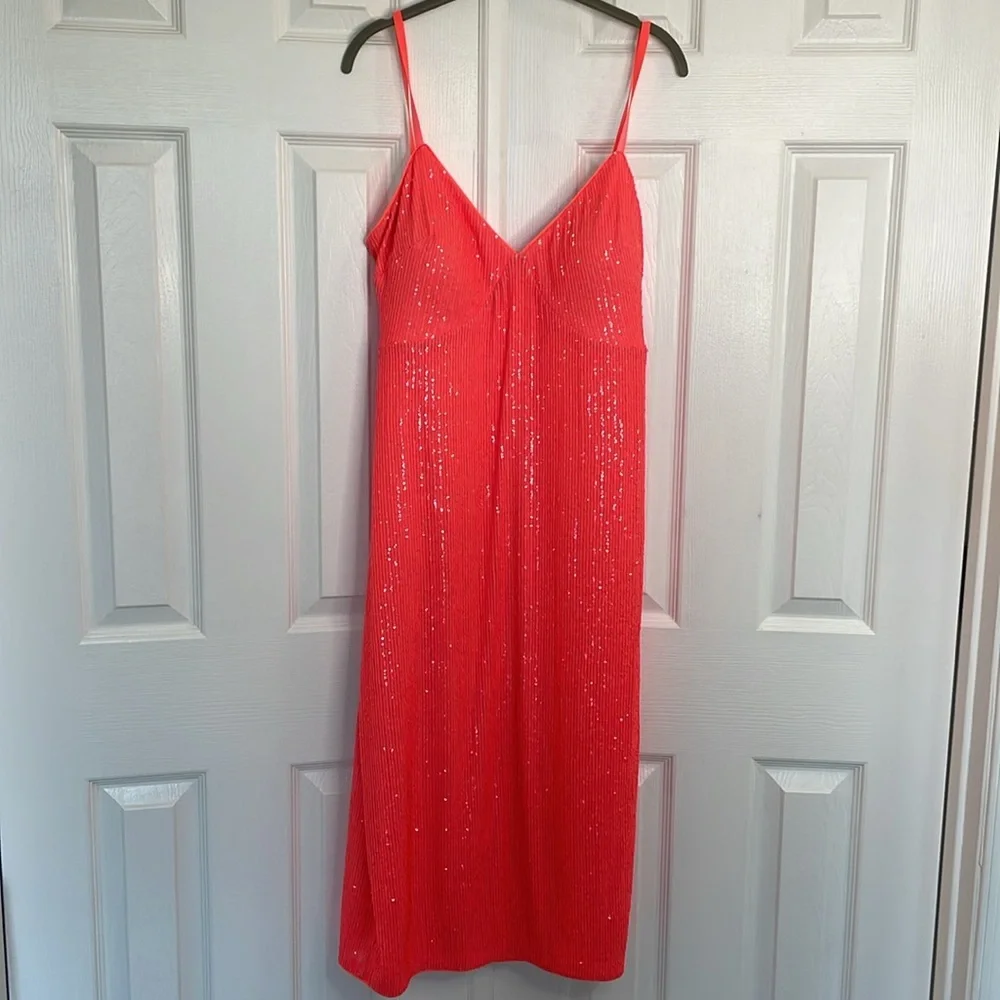 SIENA CORAL ALLOVER SEQUINS SPAGHETTI STRAP MIDI DRESS SIZE 14 NWT
